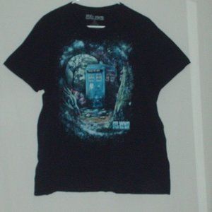 Dr. Who & The Daleks short sleeve T-shirt size XL